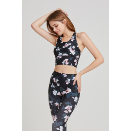 [Cielcoco] CLWT4021 Lively Pattern Crop Top Black Flower, Gym wear,Tank Top, yoga top, Jogging Clothes, yoga bra, Fashion Sportswear, Casual tops For Women _ Made in KOREA